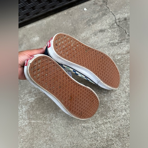Men’s Vans. Size 10. Blue checkered. - Picture 3 of 7